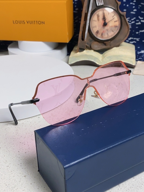 ルイヴィトンサングラス着用イメージ